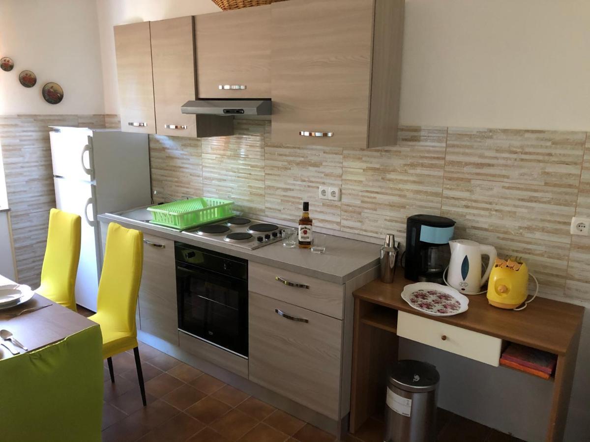 Apartments Ankica Kampor Екстериор снимка