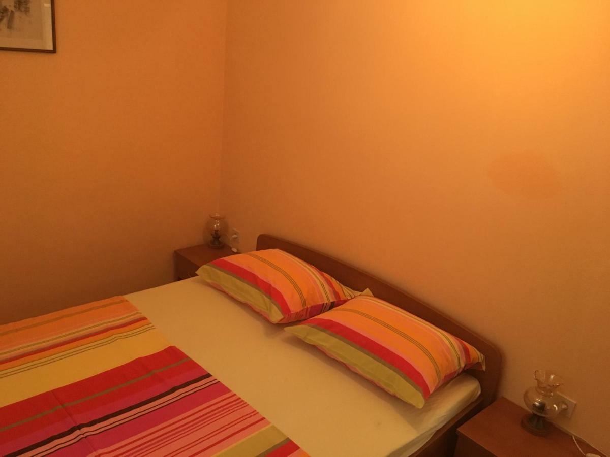 Apartments Ankica Kampor Екстериор снимка