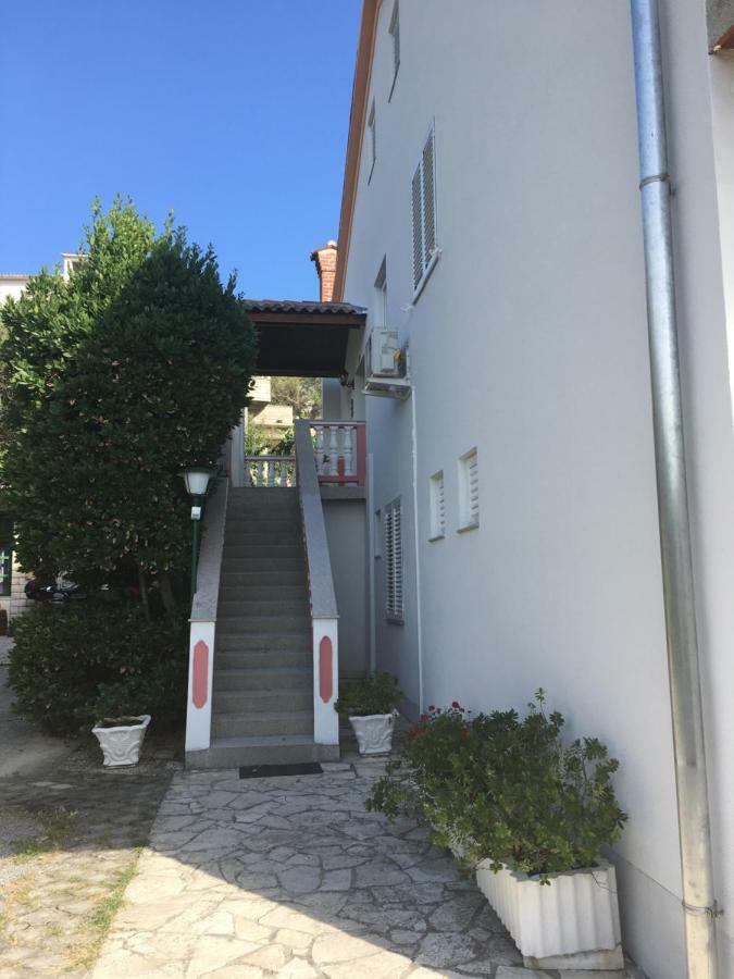 Apartments Ankica Kampor Екстериор снимка
