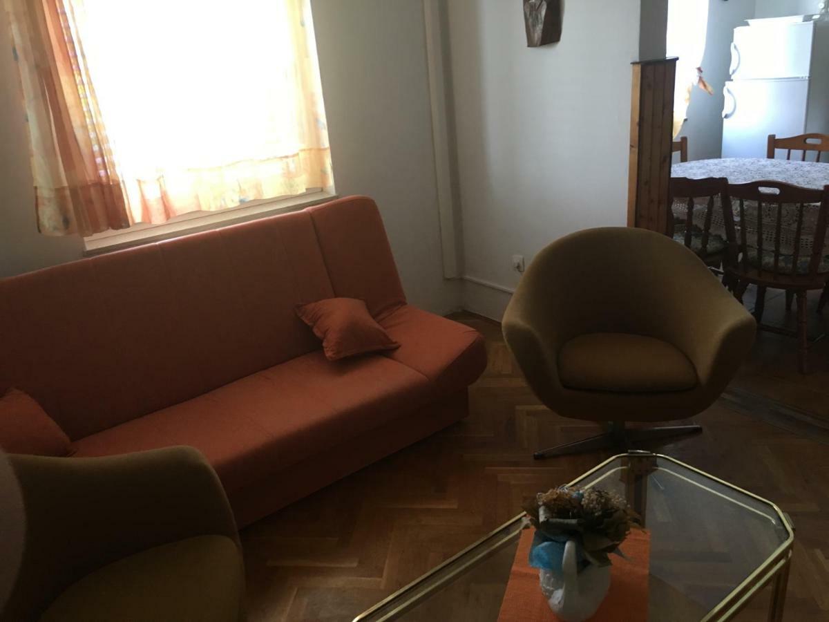 Apartments Ankica Kampor Екстериор снимка